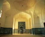 mosque beside mausoleum Kusama ibn-Abbas