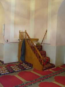 Минбар мечети Ходжа Абди Берун 