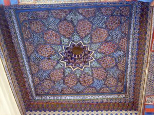 Расписной потолок -1й мечети -3