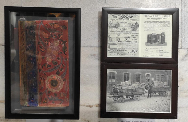 Фрагмент росписи потолка Ташкент 19 век, Находки из Туркестана Поля Пеллио в Париже